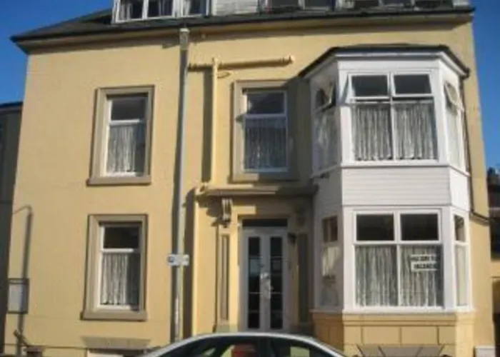 2 Berth First Floor Flat Apsley 4